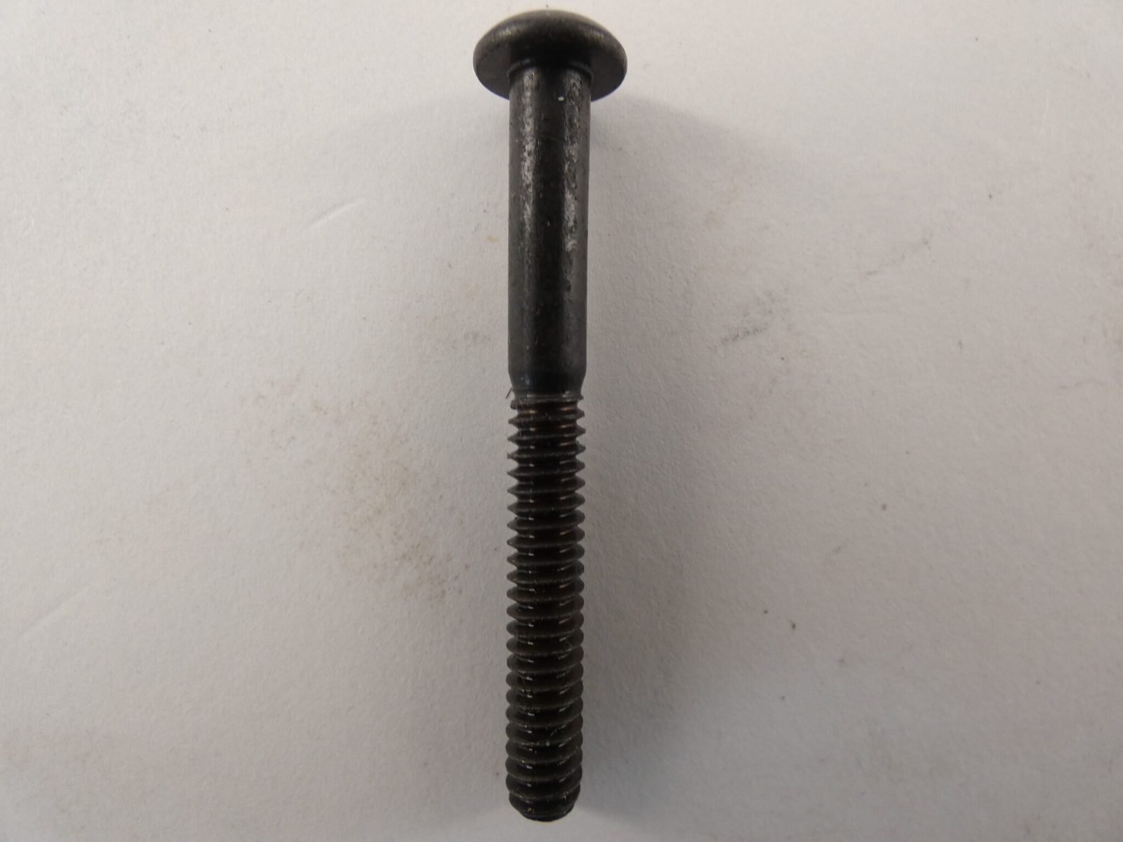 *Lot of 18* Kerr Lakeside 10C175KBC/X Socket Button Head Cap Screws 10-24 x 1…