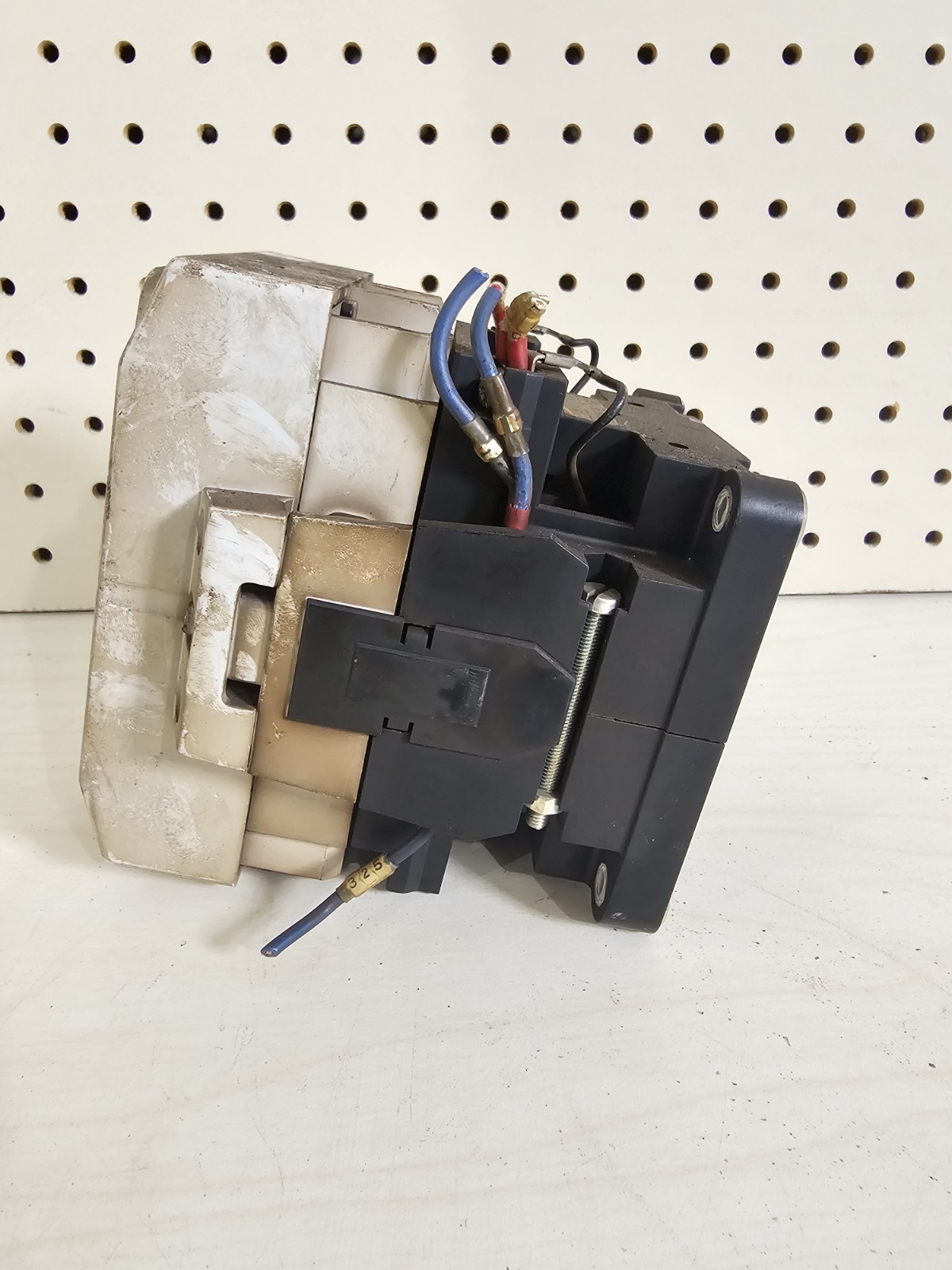 Entrelec Schiele Contactor Industrial Electrical Switch Model: DL42N-22 UNTESTED