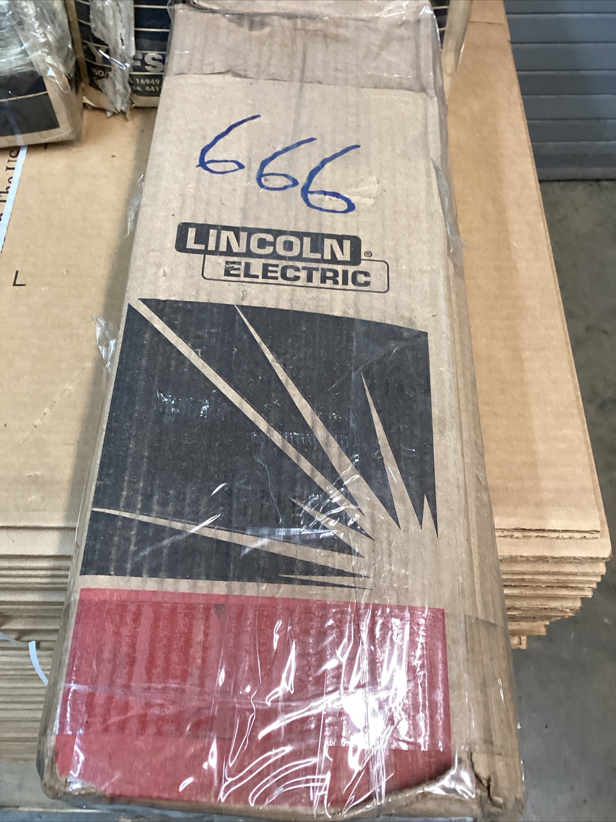50lb. Box Of Lincoln Electric ED010366 JETWELD 3/16”X18″ Electrodes.E7024-1
