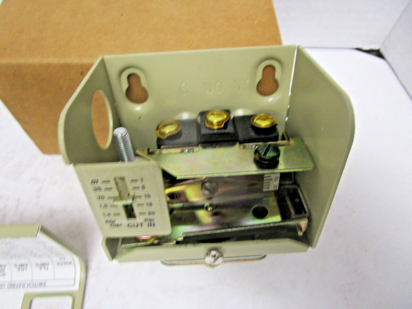 SIEBE PC-110 / PC110 PRESSURE ELECT. SWITCH RANGE: 1-20PSIG
