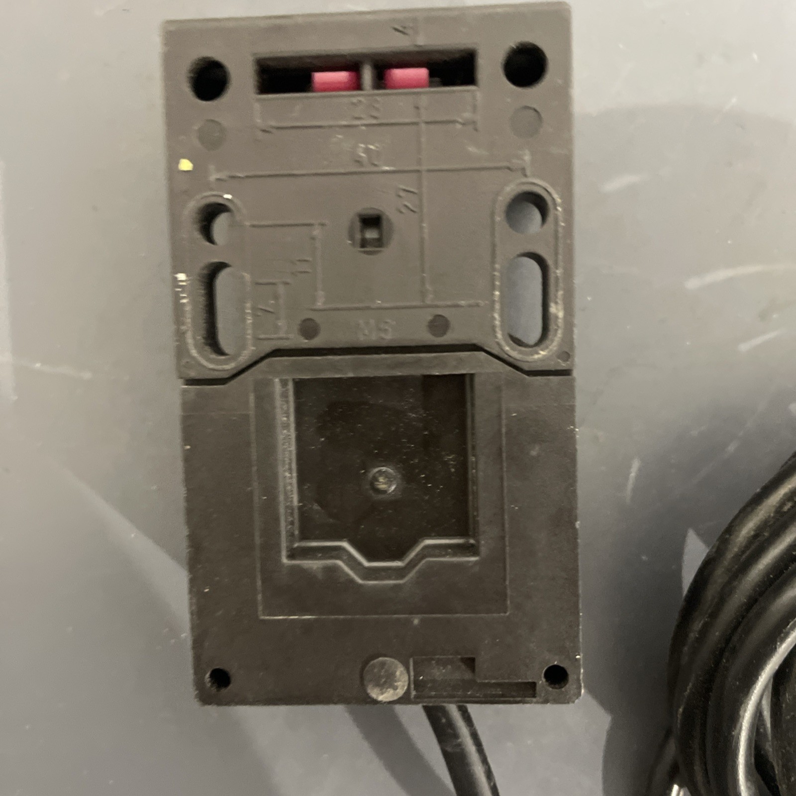 Schmersal AZ 16-02 ZVRK-M16 Interlock IEC 60947-5-1 IP 67 Ui 500V Uimp 6kV AC-15