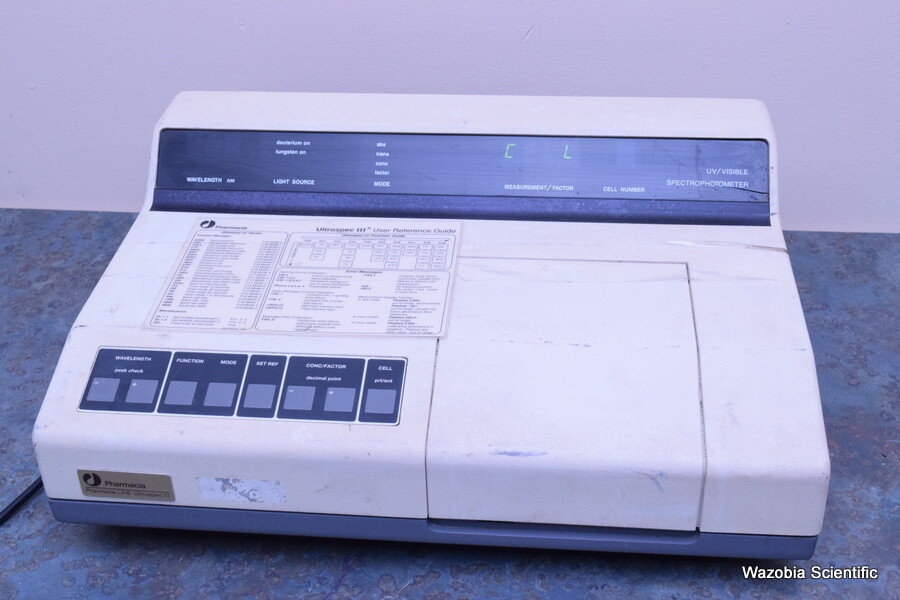 PHARMACIA LKB BIOCHROM ULTROSPEC III MODEL 80-2097-68 UV VISIBLE SPECTROPHOTOMET