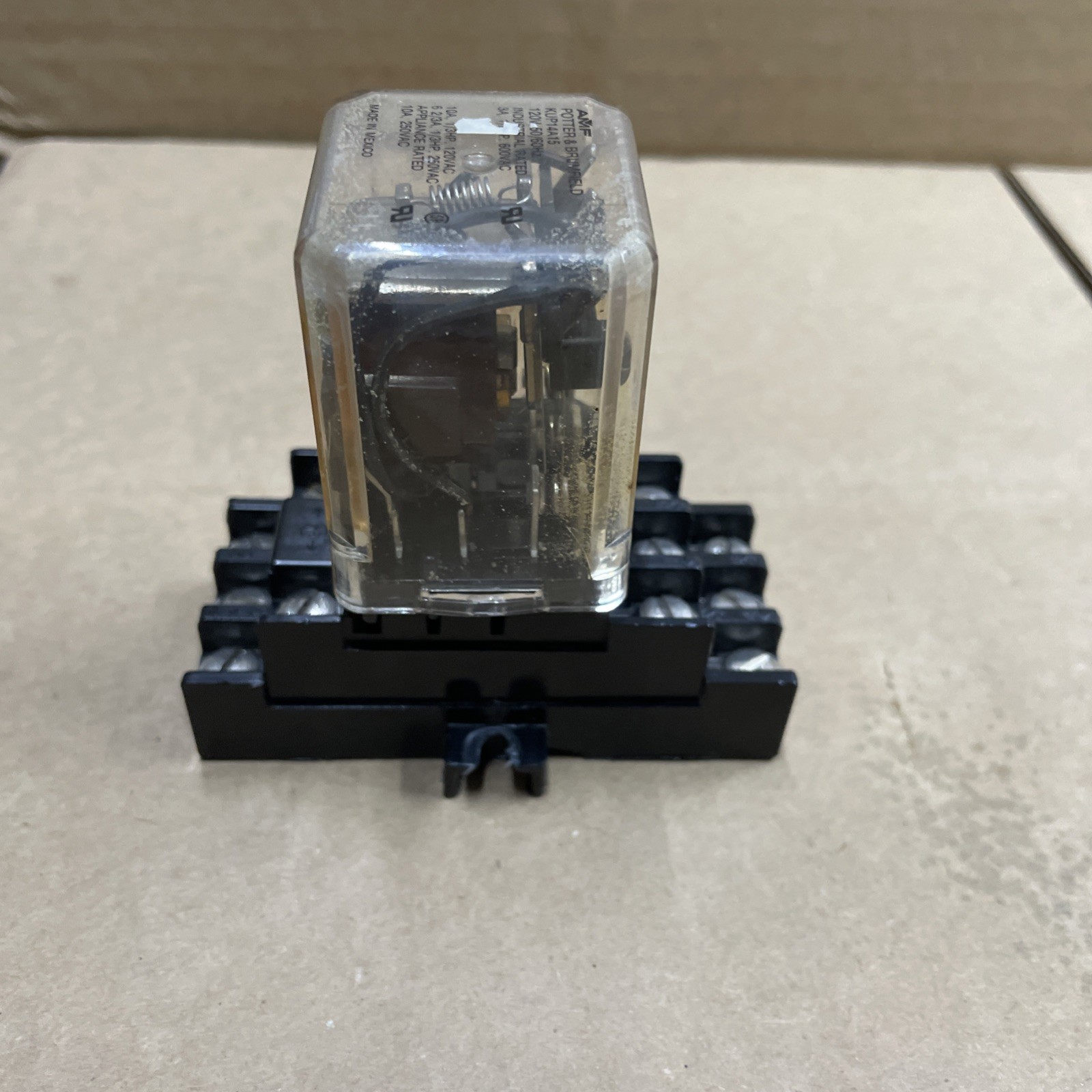 AMF POTTER BRUMFIELD, RELAY, KUP14A15, 10 A, 120 VAC, CUTSOM CONNECTOR SEE PICS