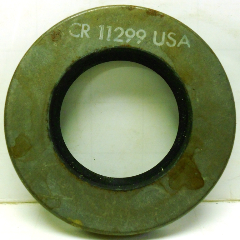 CR CHICAGO RAWHIDE OIL SEAL 11299, 1.125 X 1.983 X .25″ CRW1,. NITRILE, LOT OF 2