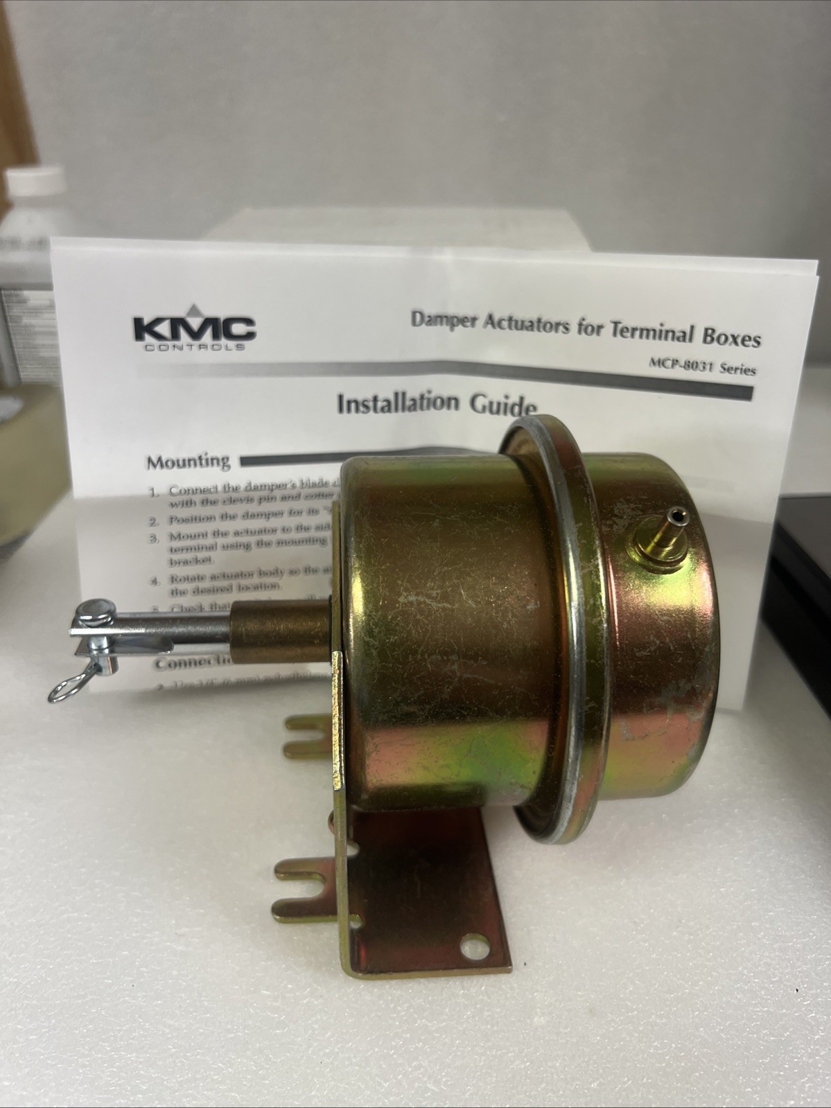 KMC Controls MCP-80313100 Damper Actuator Bronze Bushing Metal, 1-11/16″
