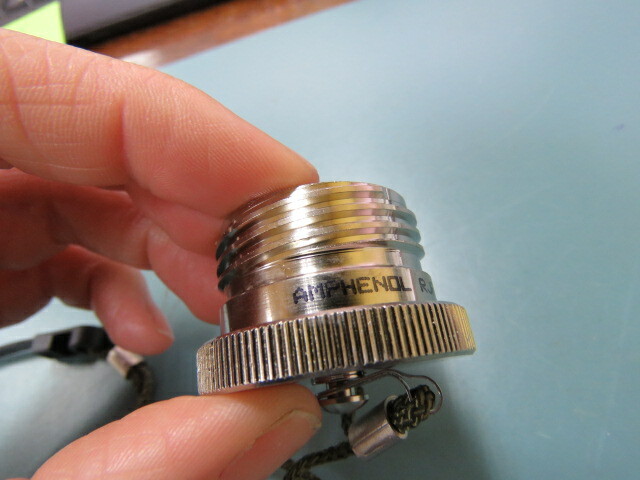 AMPHENOL RJFTVC6N Qty of 1 per Lot Connector Cap (Cover) For RJF TV Series Plug