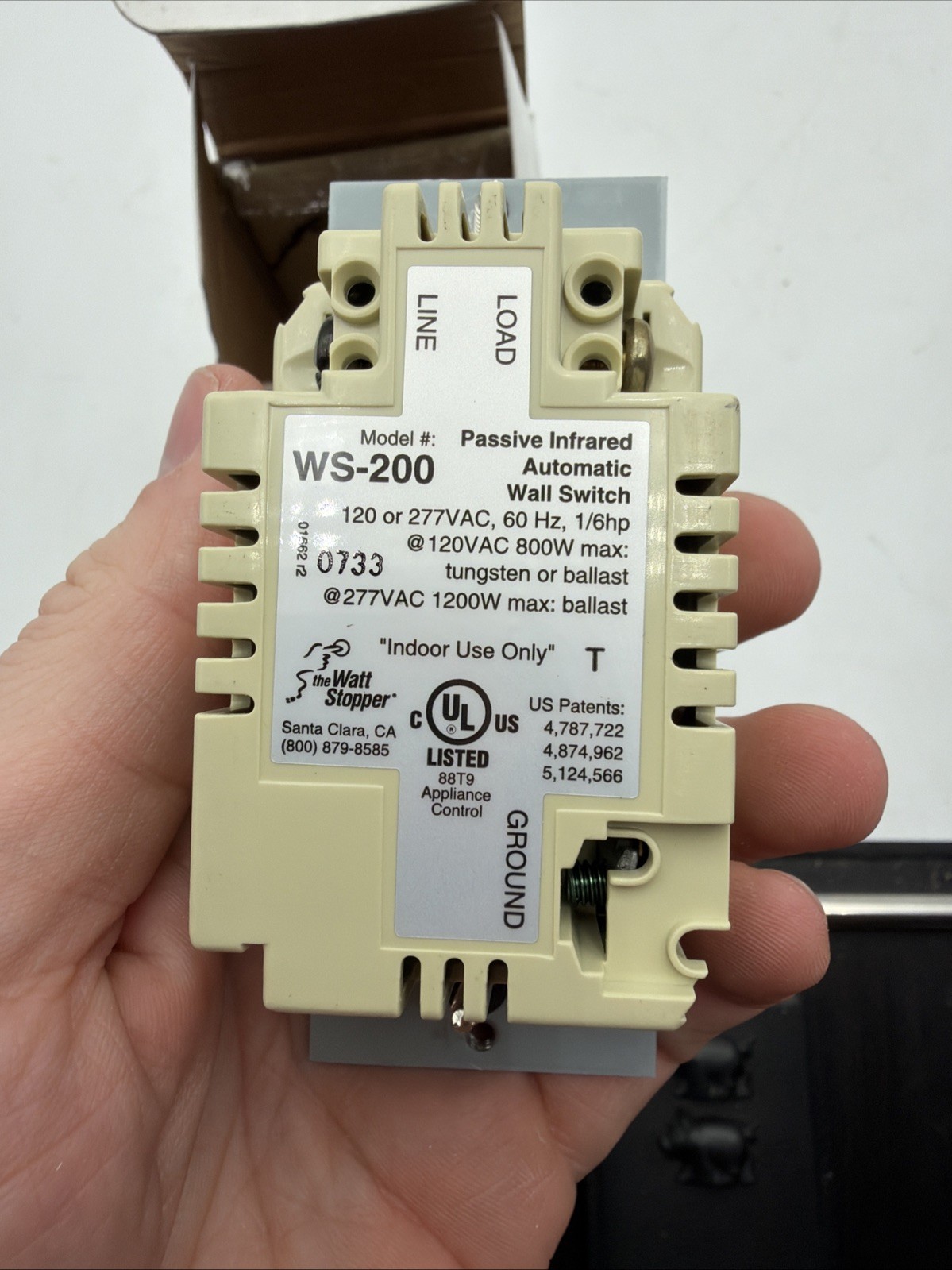 Watt Stopper WS-200-I Automated Wall Switch 120-277 VAC 60 Hz Ivory New Open Box