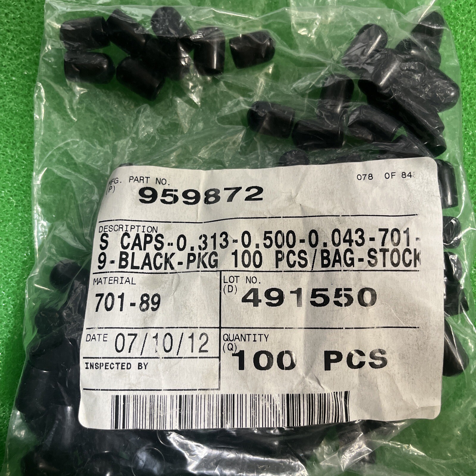 100 Pcs) StockCap 959872 S-Caps 0.313″ X 0.500″ Black Vinyl Short Caps, End Caps