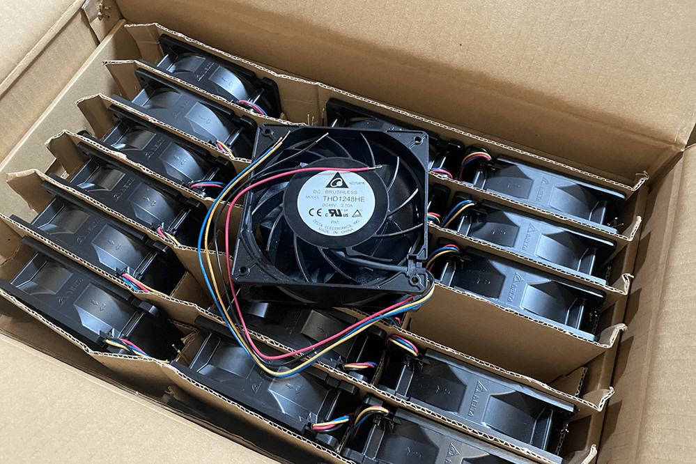 Delta THD1248HE 48V 120MM 4-Wire Fan