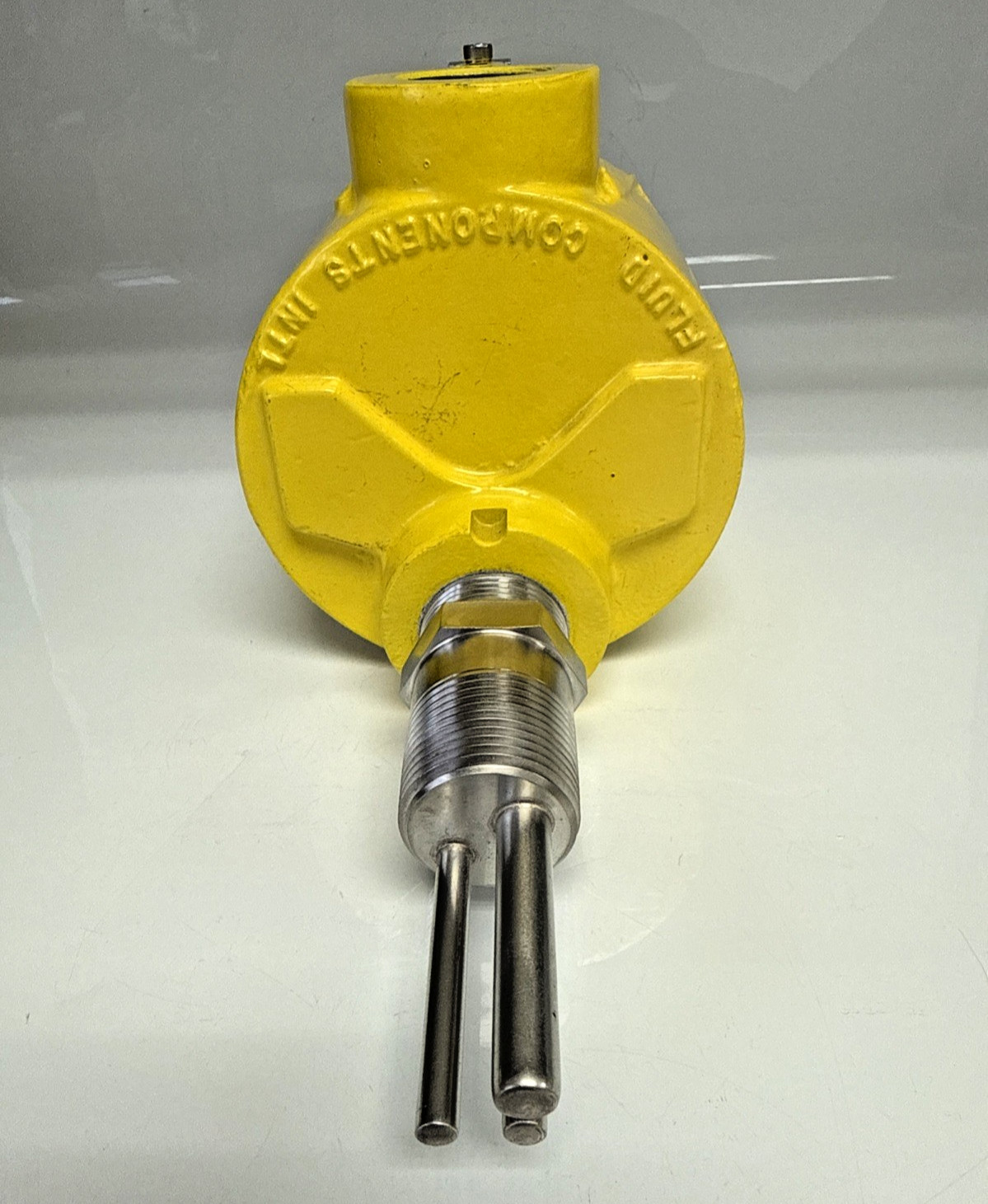 FCI 12-64B-A0B1 Flow Switch 115VAC 3000 PSIG NEMA4 X Explosion Proof
