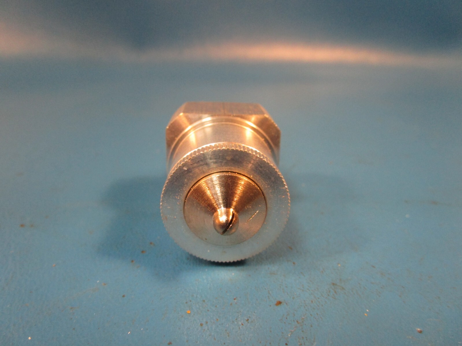 LDI SV101, Multi-Point Spray Valve, Air-Operated, Flat Pattern Flow, Aluminum