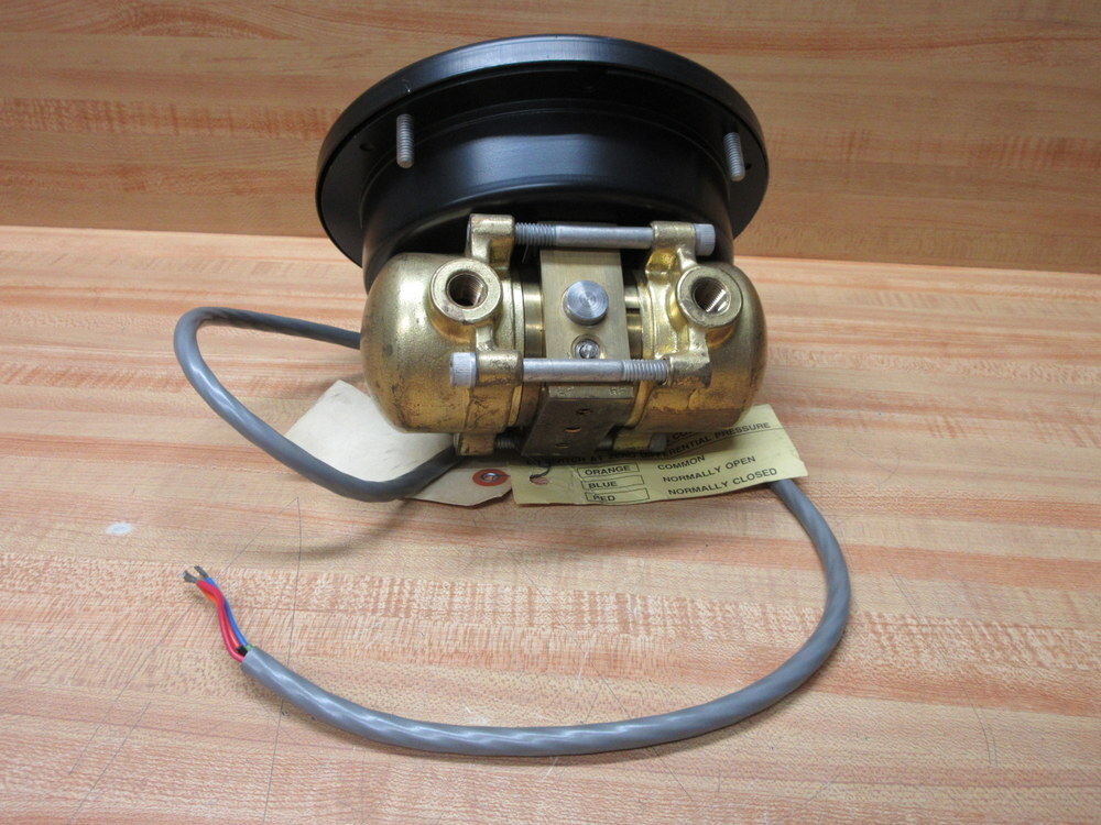 Meriam Instrument 1226-1 Differential Pressure Gauge 12261