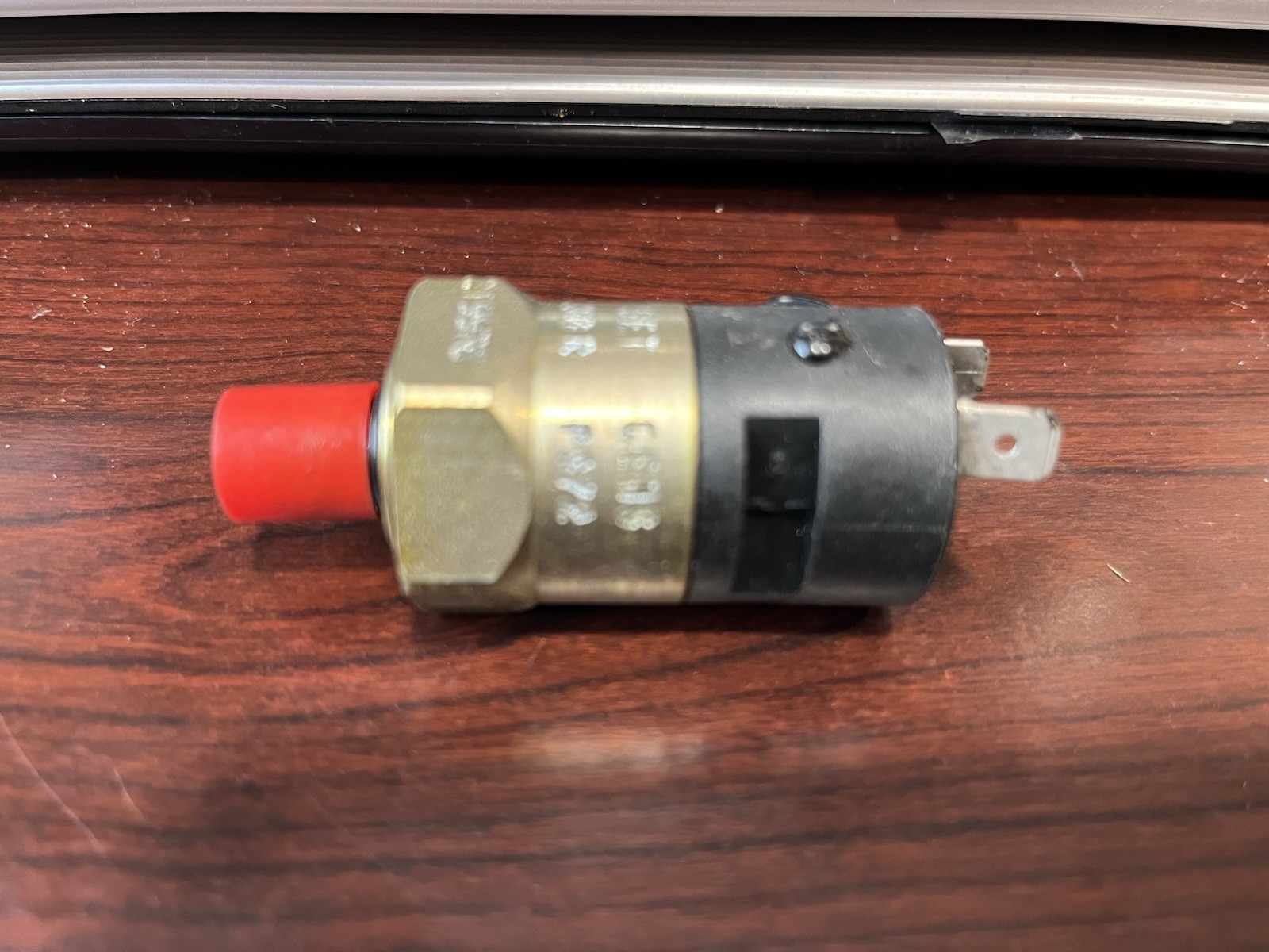 GEMS PS72 Pressure Sensor 32-5432A