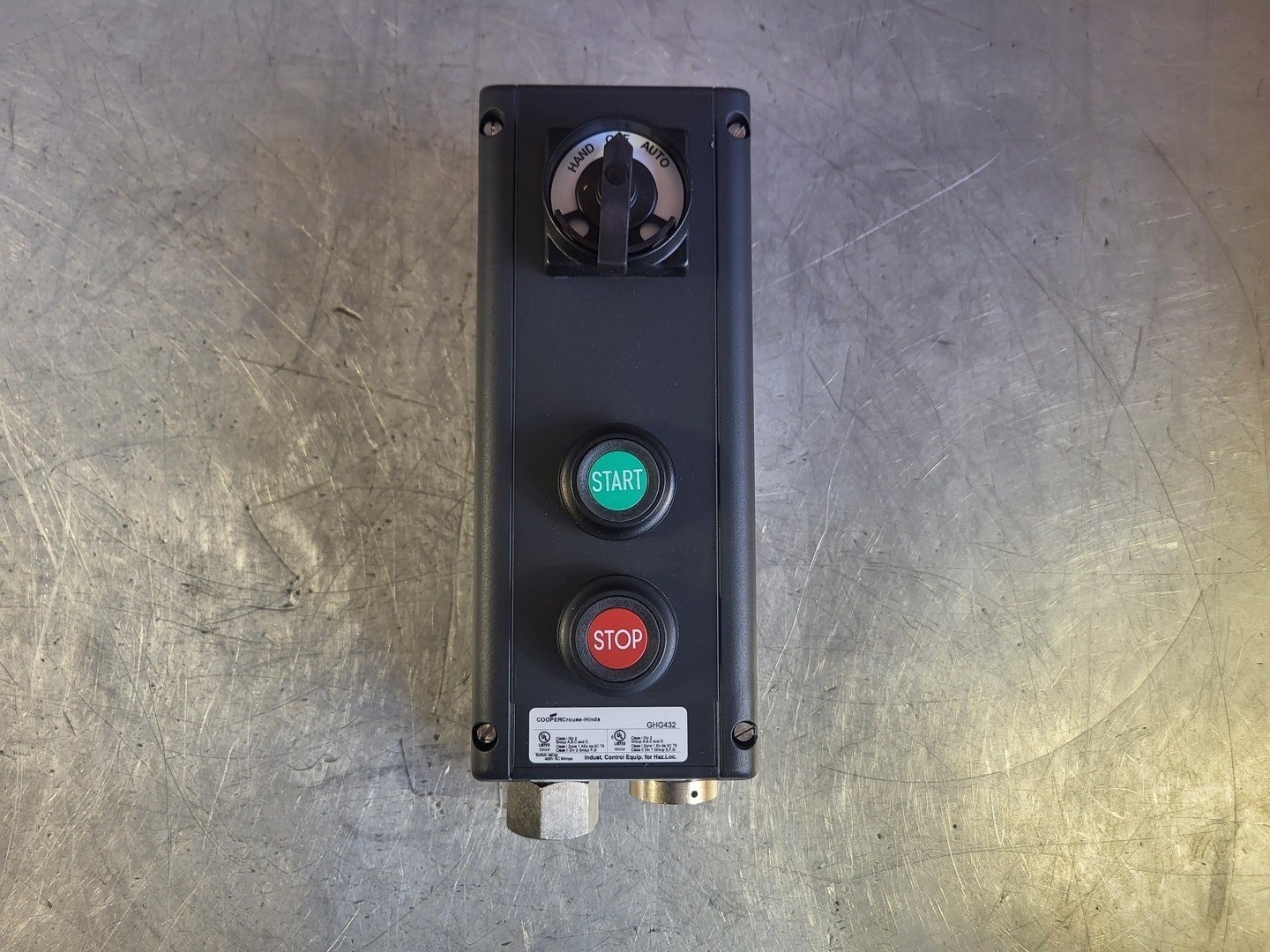 SURPLUS NEW CROUSE-HINDS GHG434 Push Button Control Station – Electrical