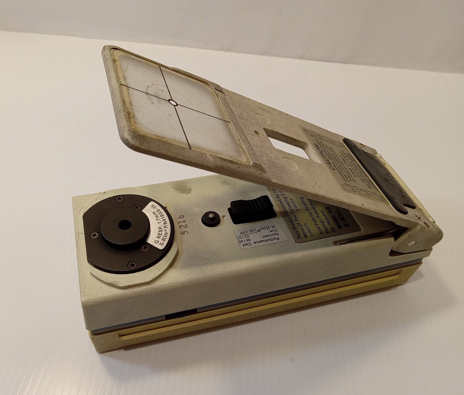1 USED X-RITE 418 SPECTROPHOTOMETER W/O CHARGER ***MAKE OFFER***