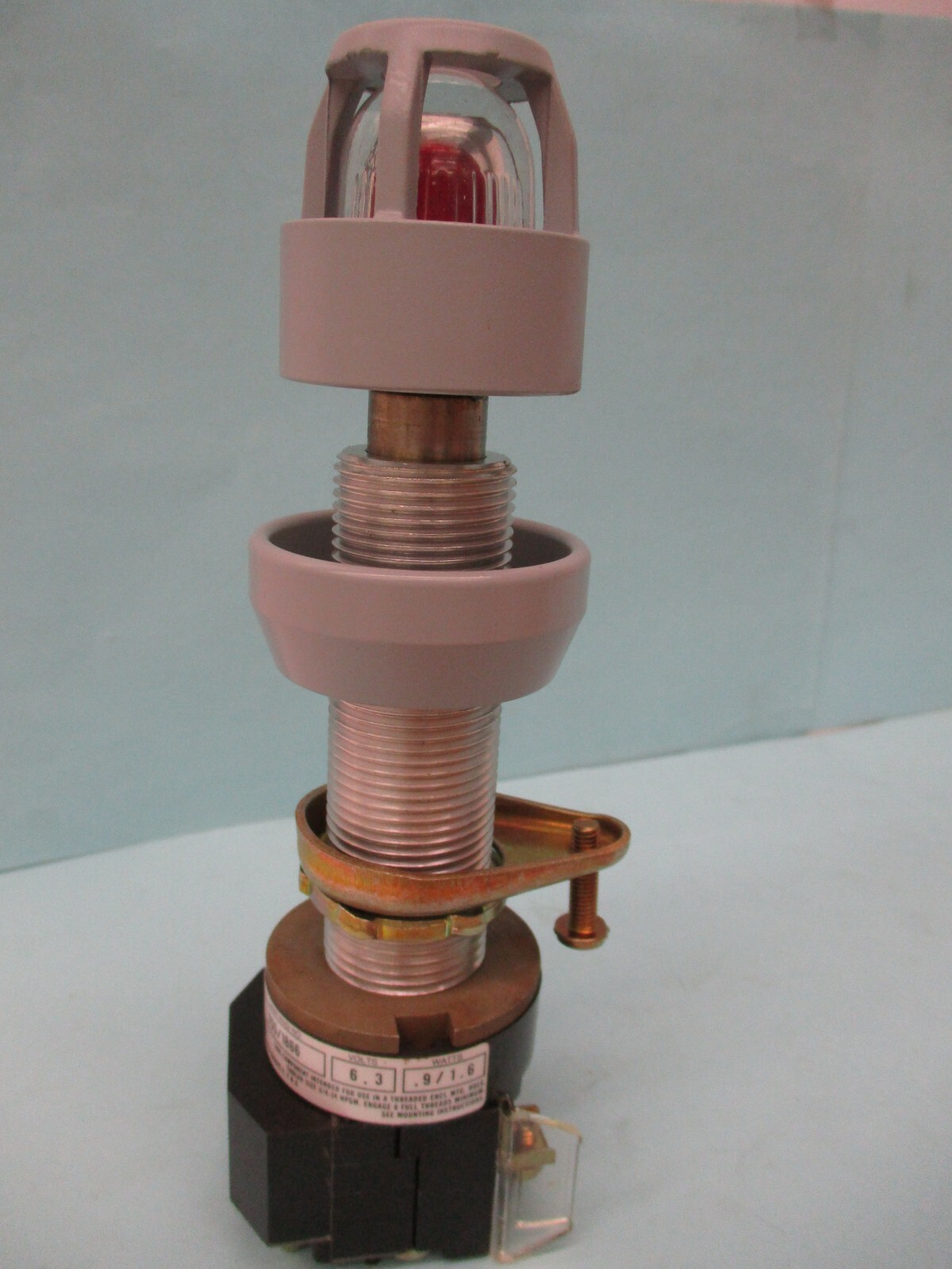 New other Allen-Bradley Push Button 800HL-PPB16 800T-XA Series D A2904DH