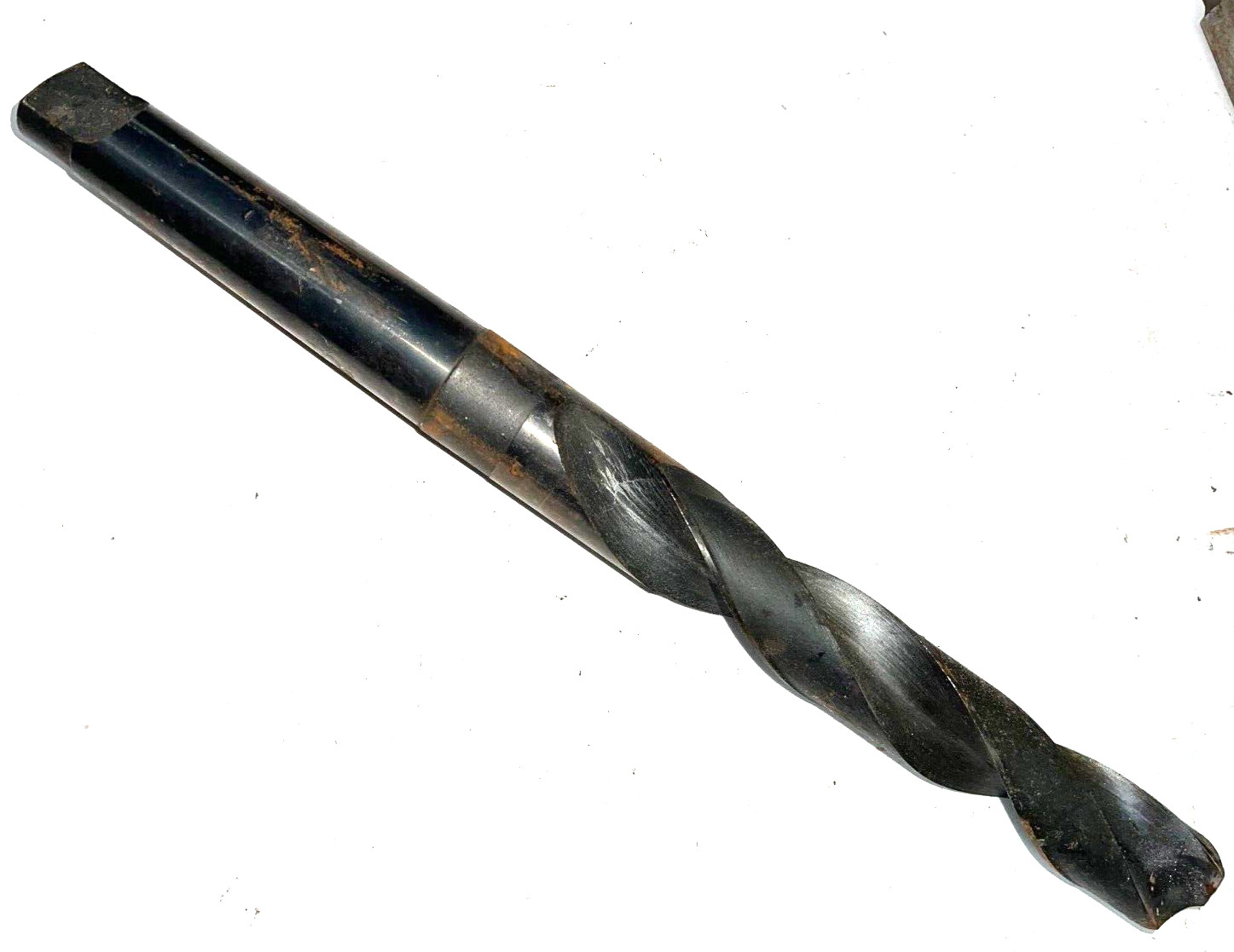 CHICAGO-LATROBE MORSE TAPER DRILL BIT MT4 1-19/64″ CUT 9-1/4″ LOC 15″ OAL