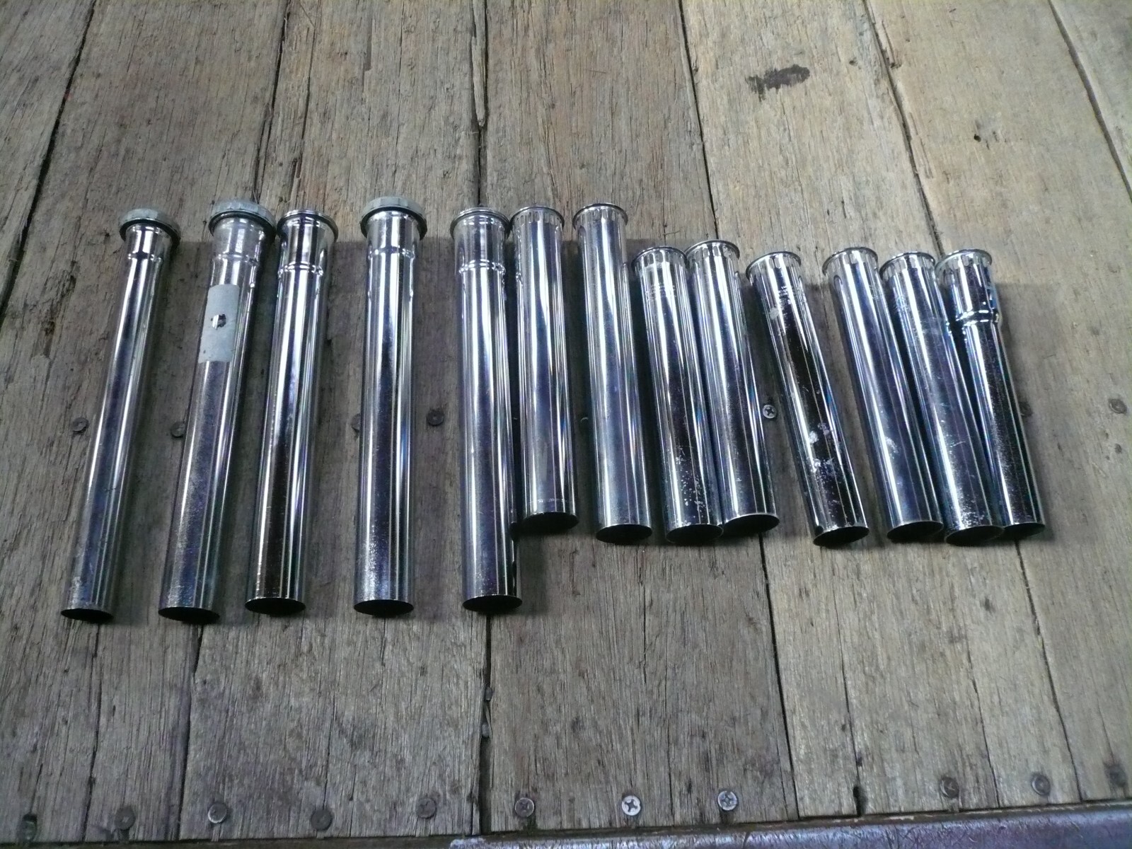 Lot of 13 Short Chrome Plated Commercial Toilet Vacuum Breakers Sloan V-500-AA