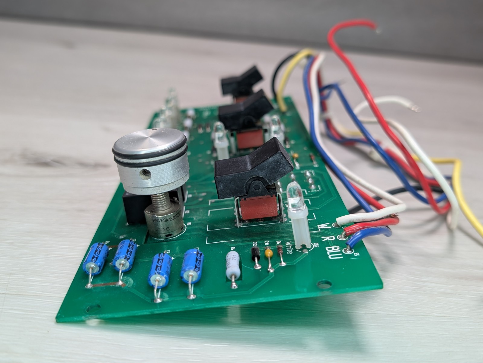 Honeywell 50011412-004 Circuit Board Assembly Power Flame Board – ACME Rebuild