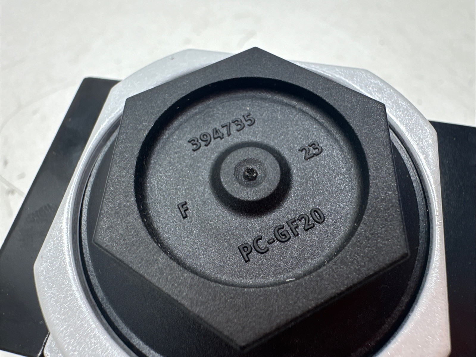 Festo LR-D-MIDI P743 / LR-3/8-D-MIDI-NPT / 173656 Pressure Regulator with Gauge