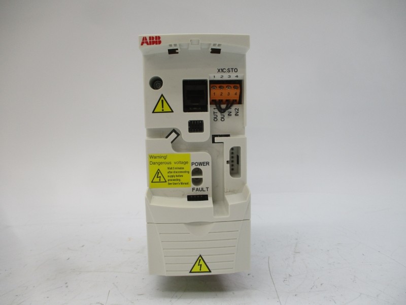 ABB ACS355-03U-05A6-4 400/480V 9.6/8.0A NSMP