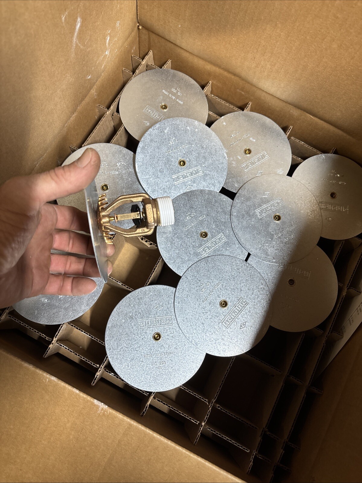 Rasco Lot of 25 Sprinkler Heads Rasco GL112