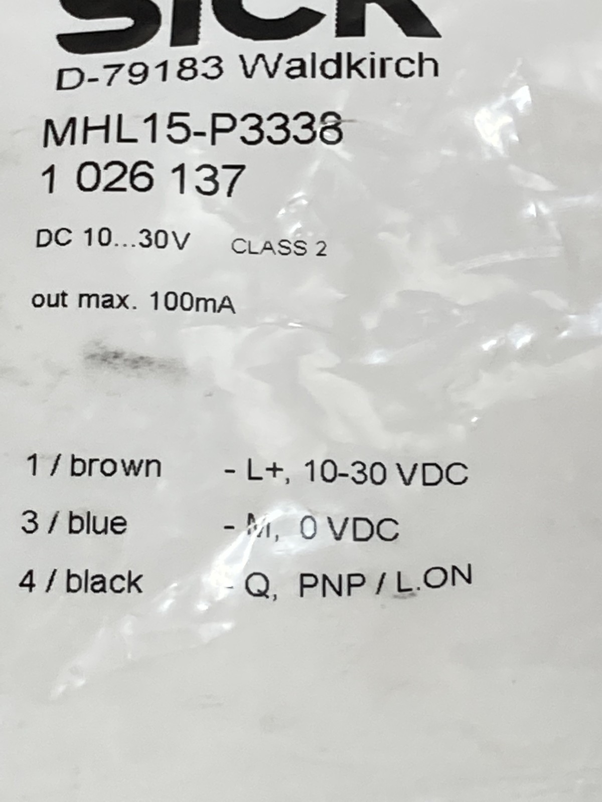 SICK MHL15-P3338 PHOTOELECTRIC SENSOR 10-30VDC PNP LED PNP 0-4.5M SE NIB