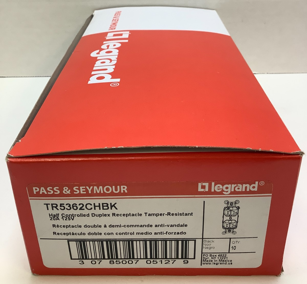 Legrand TR5362CHBK Half Controlled Duplex Receptacle, TamperResistant, 20A, 10pk