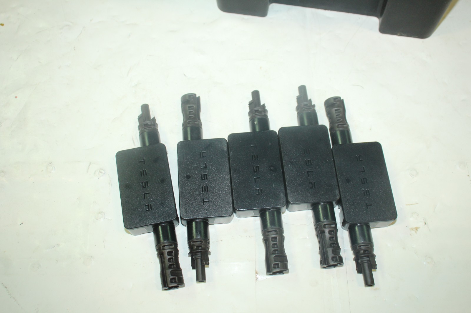 Lot of 5 Tesla PV Rapid Shutdown 1879359-15-B