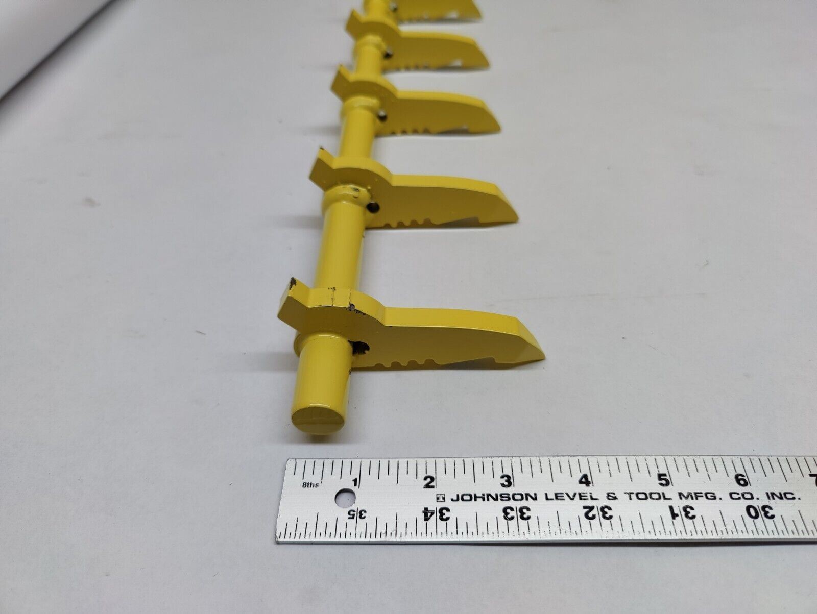 TireShark SpikeZilla Model 5000 Military Replacement Traffic Spike Teeth
