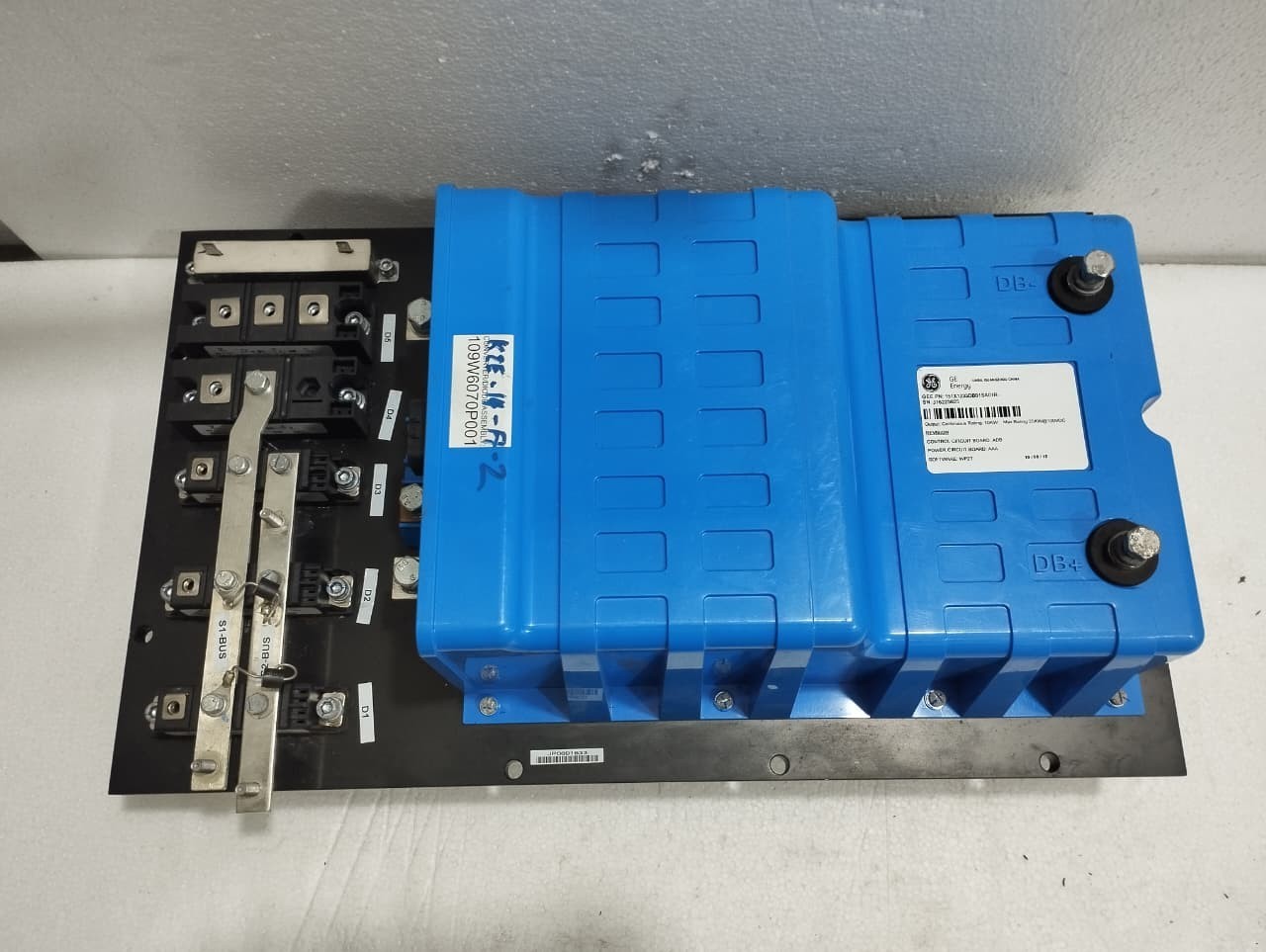 151X1233DB01SA01R GE Energy Power Converter New Without Box 1pc