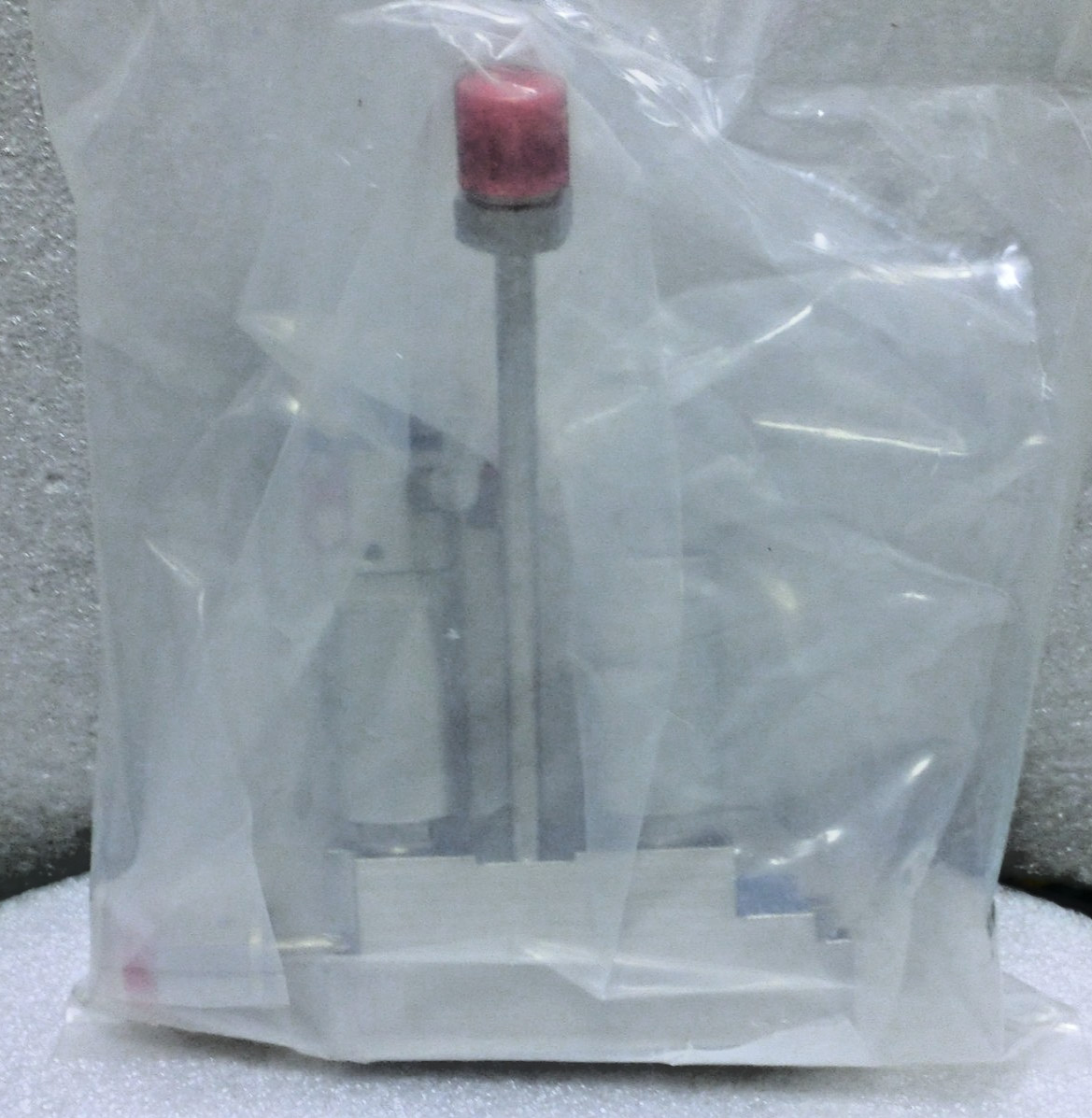 Lam Research 766-240402-413 Rev A ichor Diaphragm Valve Assy,65-100psig,Jp+9720