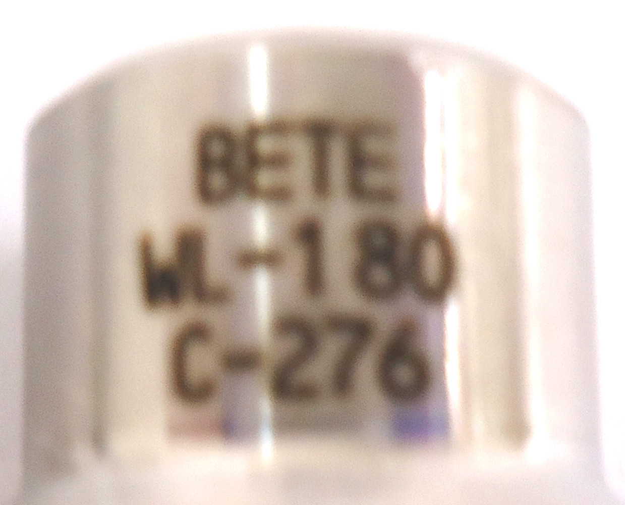 Bete WL-1 80 Whirl Low Flow Full Cone Spray Nozzle 80° Cone 1/4″ Male Pipe Size