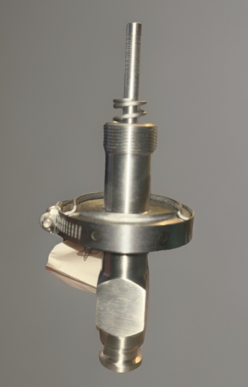 TRI CLOVER RELIEF VALVE 650-10M-20-1/2-C-Y-316L Valve. NEW! FREE SHIPPING! 6A