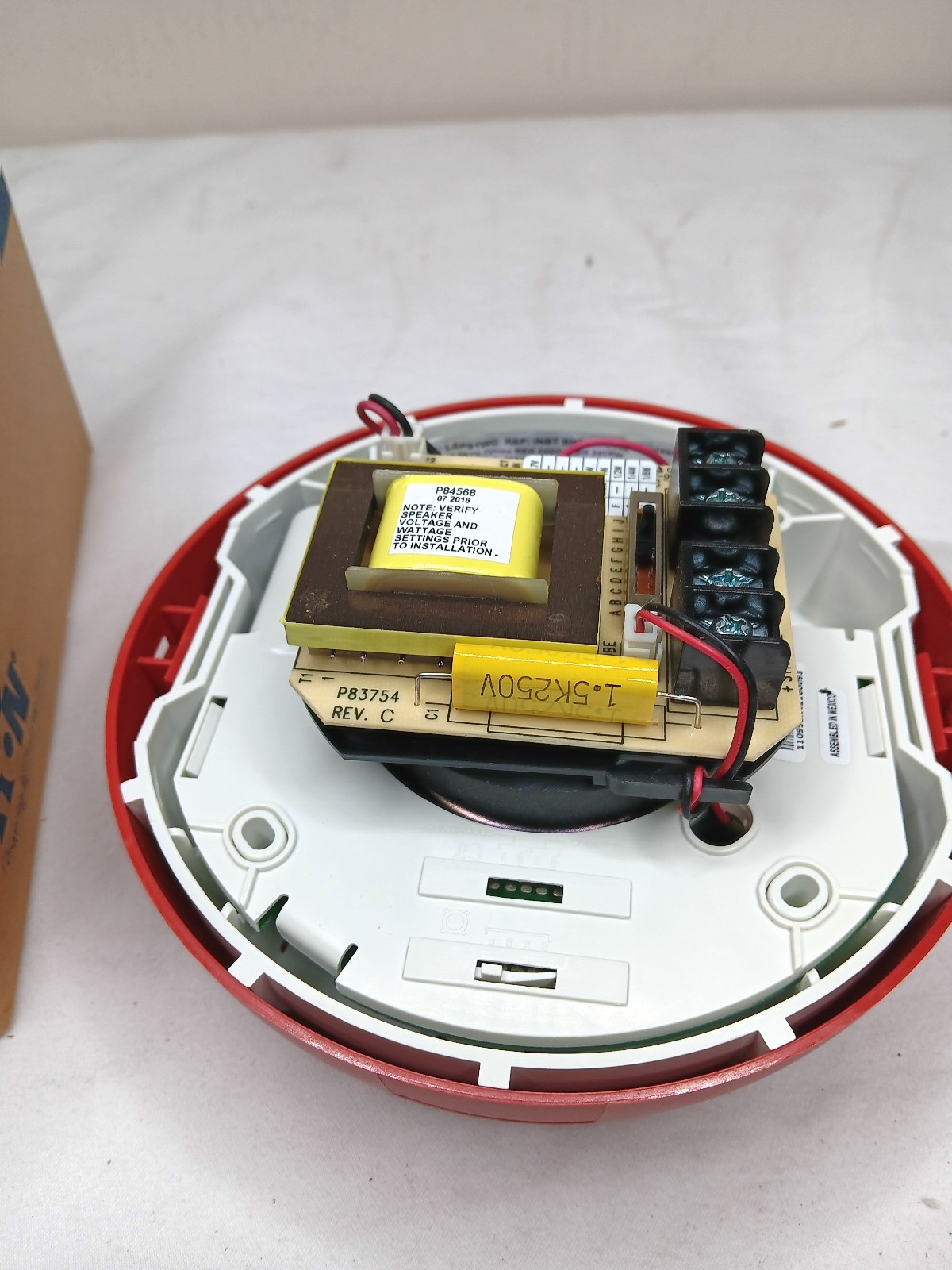Eaton LSPSTWC-AL WHEELOCK Exceder LED Speaker Strobe *No Instruction*