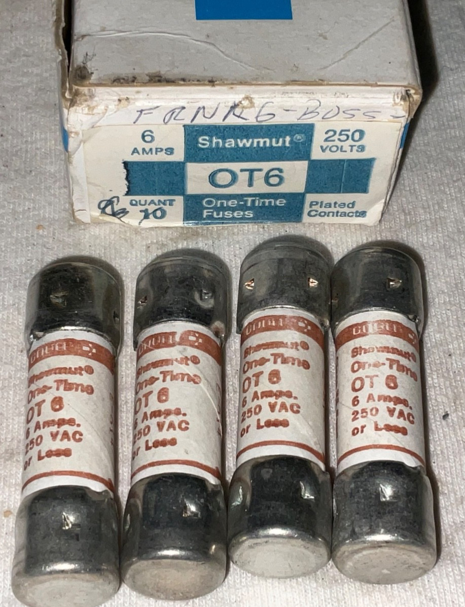 LOT OF 4 GOULD SHAWMUT OT6 6A ONE-TIME FUSES NEW OLD STOCK!
