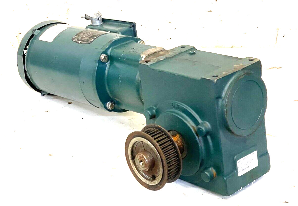 BALDOR RELIANCE SUPER-E MOTOR VEUHM3558T W/TIGEAR 2 GEAR REDUCER 30S15R