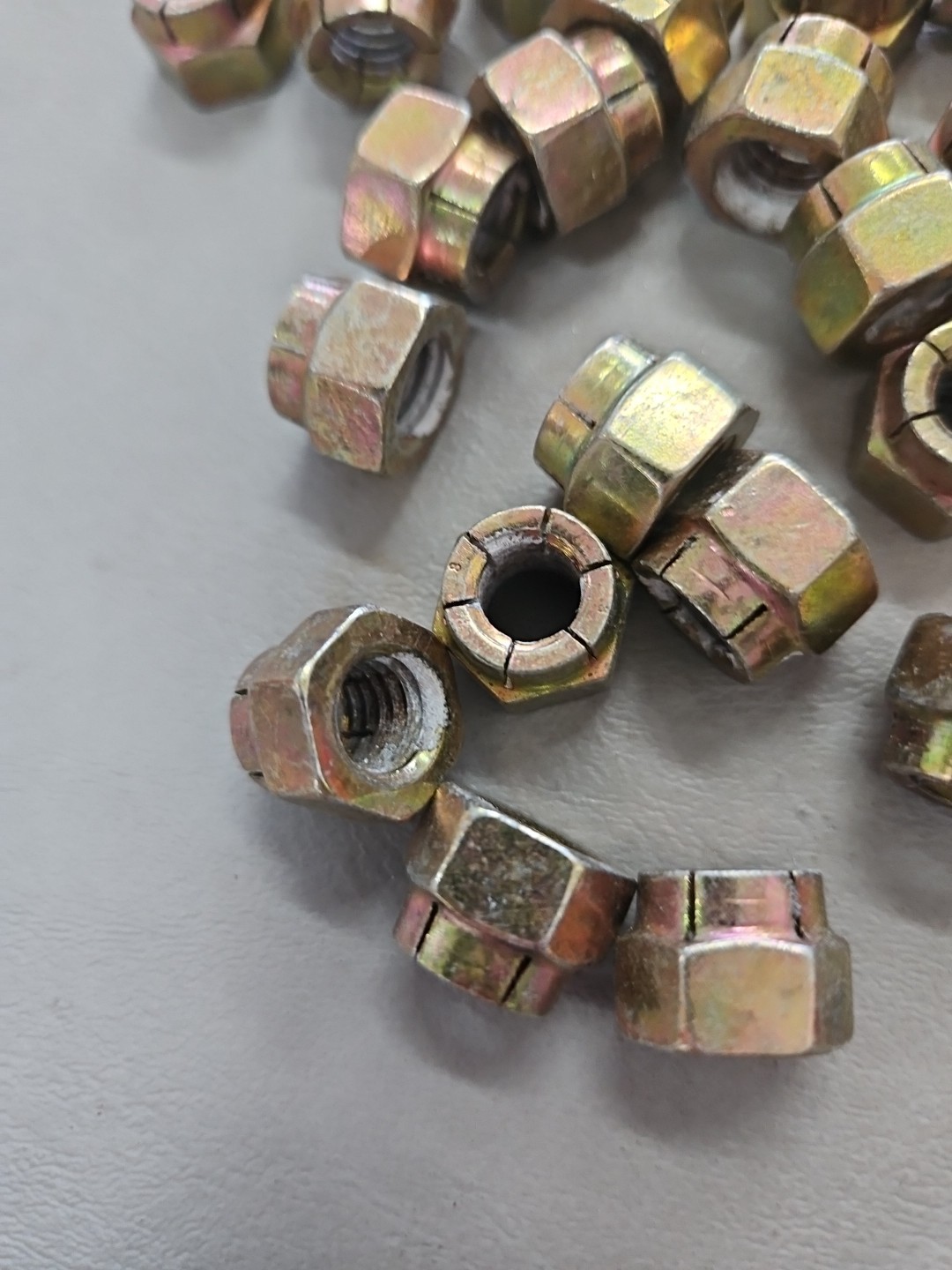 3/8-16 Hex Flex Lock Nut,Zinc finish, with scotch grip patch (25)