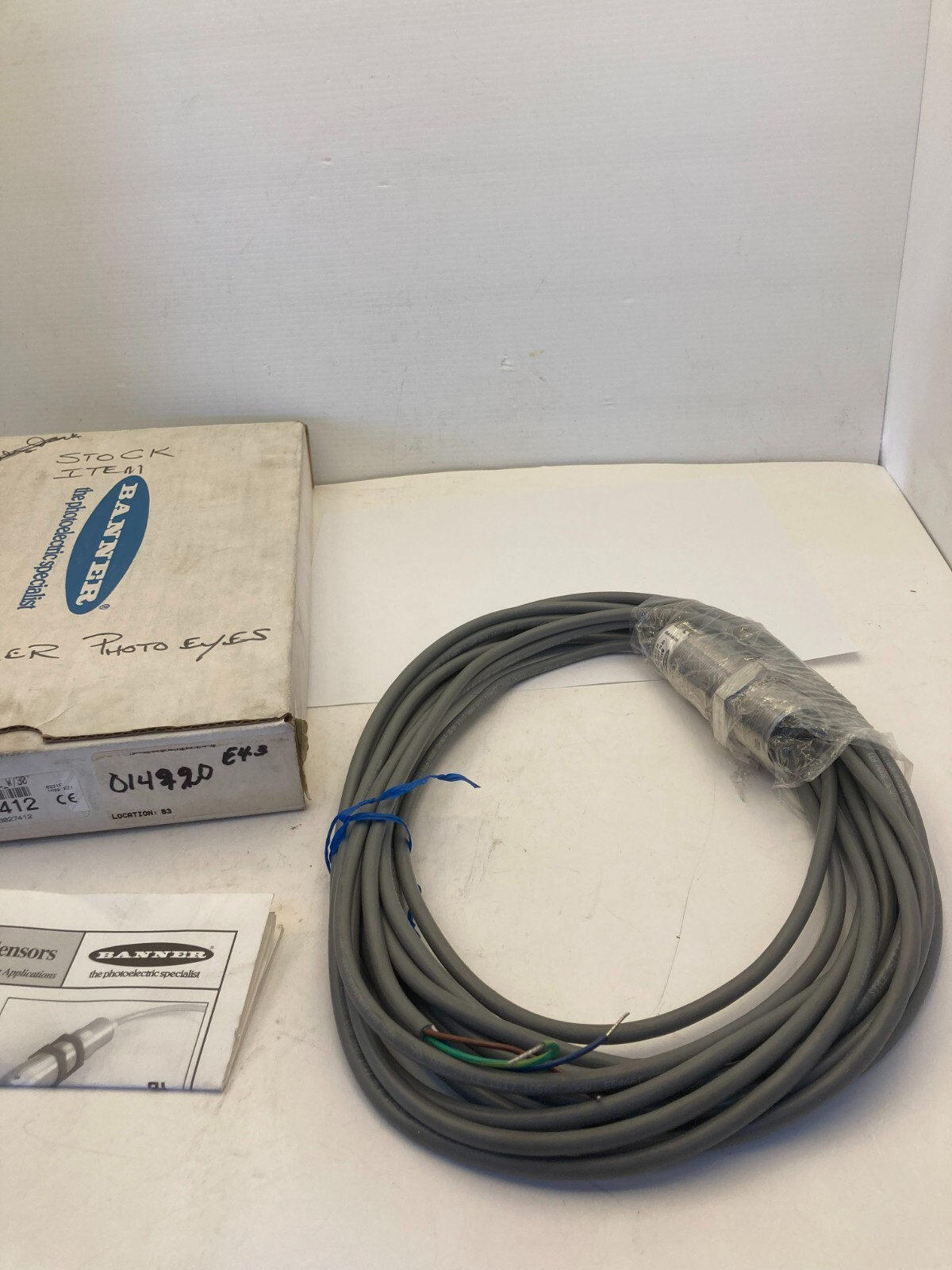 BANNER SMA30SEL (27412) BARREL SENSOR 12-240VAC 50/60HZ 10/30VDC NIB