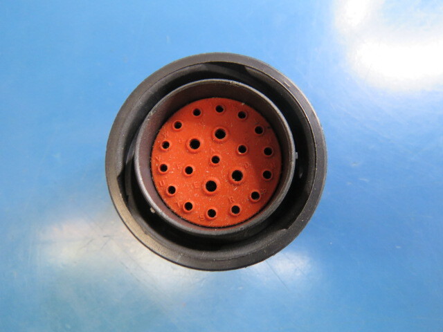 DEUTSCH HDP26-24-21PN Qty of 6 per Lot CONN PLUG HSNG MALE 21POS INLINE;21 Posi