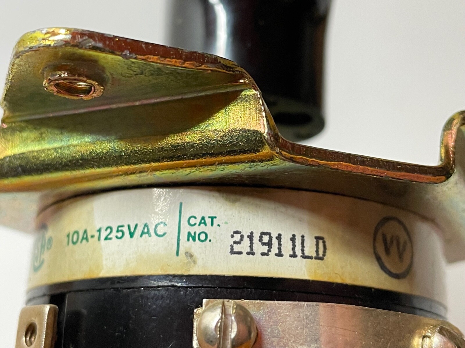 Electroswitch 21911LD Rotary Switch 10-A 125-VAC