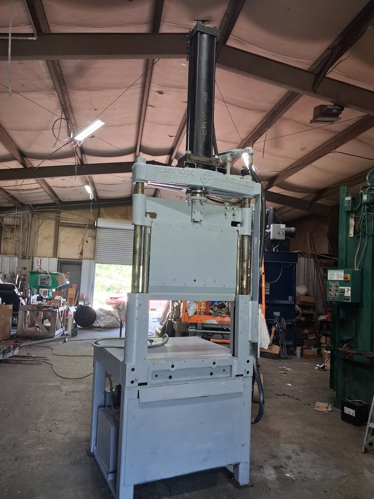 Rubber Guillotine