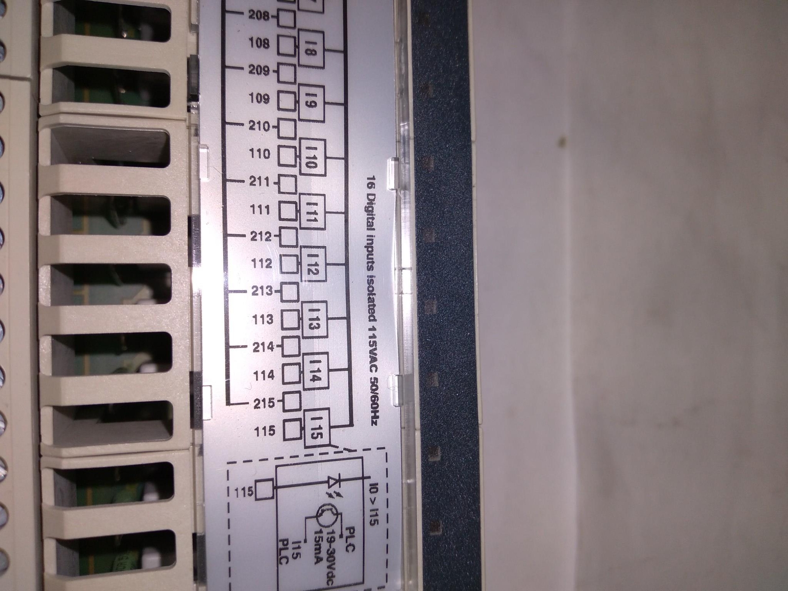 SCHNEIDER ELECTRIC MODICON ABE7-S16E2F0 19-30VDC 15MA