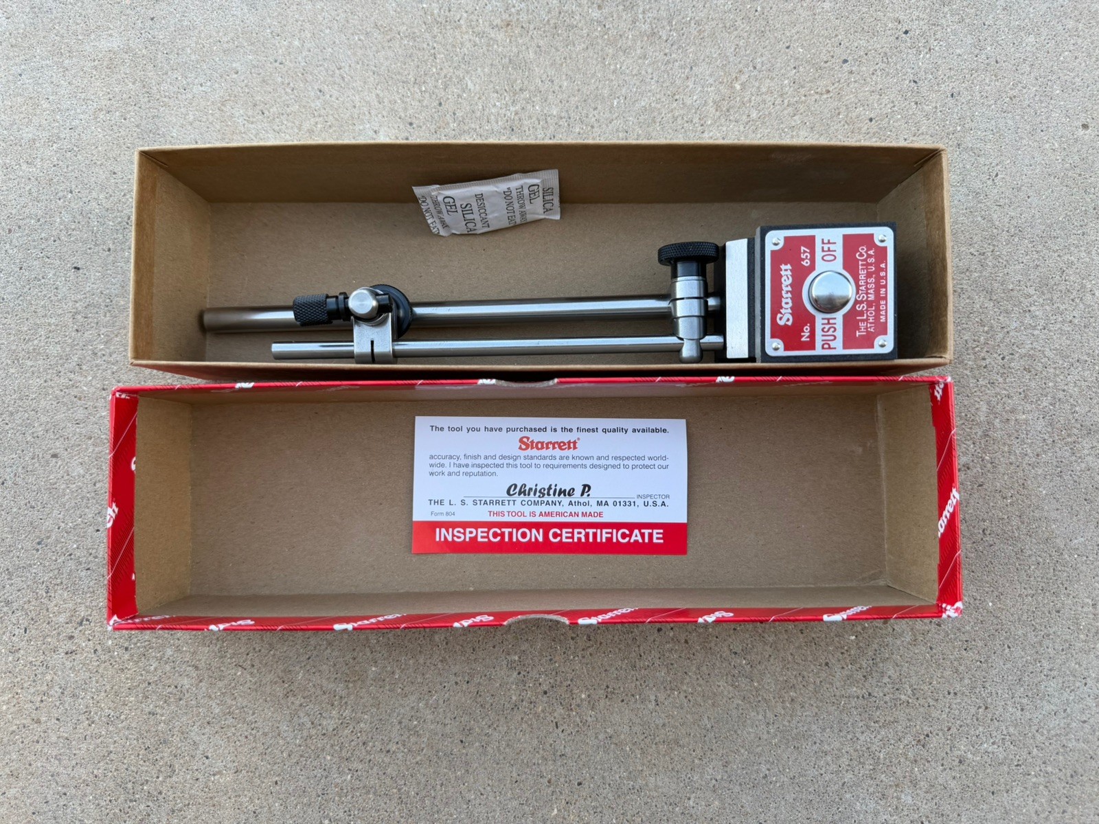 STARRETT 657AA Magnetic Base w/Attachments, Rod 0.250 In