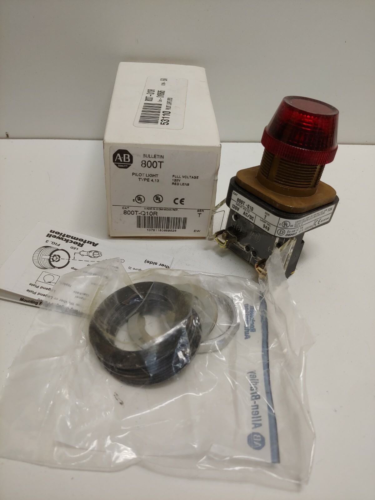 NEW OLD STOCK! ALLEN-BRADLEY 120V RED PILOT LIGHT 800T-Q10R