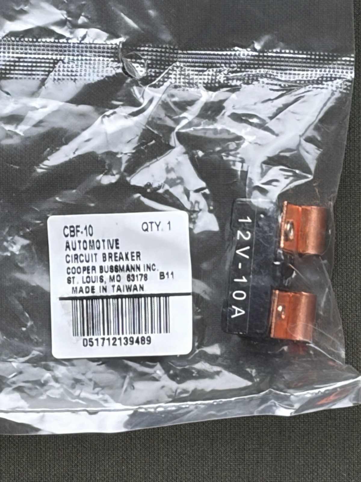 Bussmann CBF-10 Circuit Breaker (Type II, Glass Fuse Style Automotive – 10 A), 1