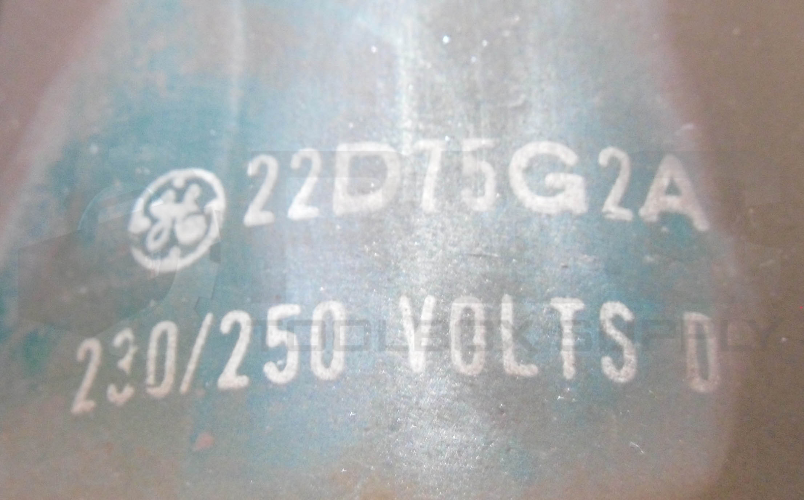 GENERAL ELECTRIC IC2800Y102D2 DC CONTACTOR 600V 300A W/ 22D75G2A COIL 230-250VDC