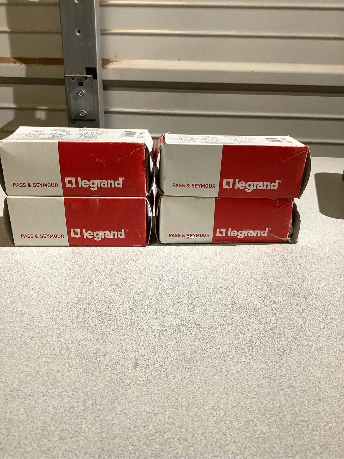 Legrand L630-R Turn Lok Receptacle – Lot of 4 – New OLD STOCK