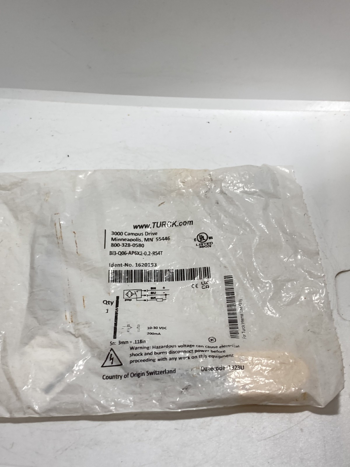 TURCK B13-Q06-AP6X2-0.2-RS4T (1620193) SENSOR 10-30VDC 200MA 3MM SENSING NIB