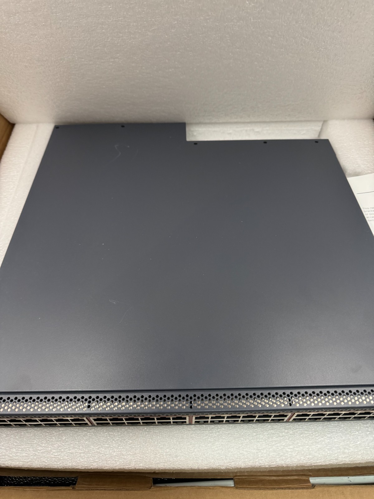 Extreme Networks ERS4950GTS-PWR+ Routing Switch REV:07 USB No PSU VAT DHL